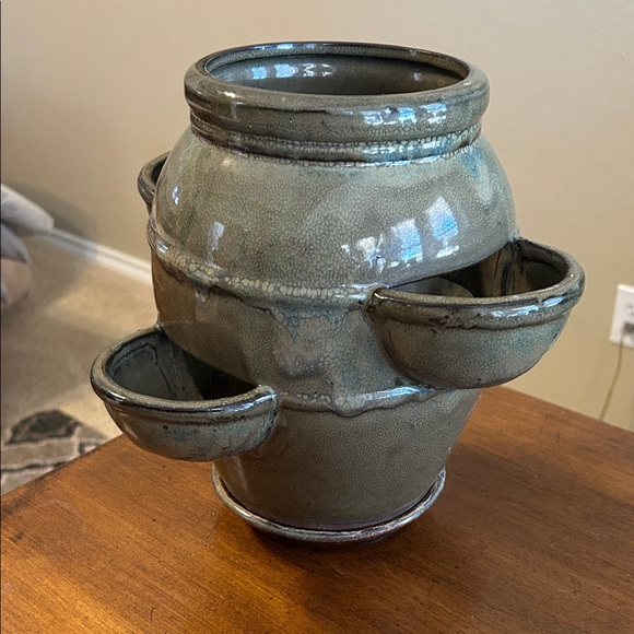 Handcrafted Green Ceramic Strawberry Planter - Picture 12 of 14